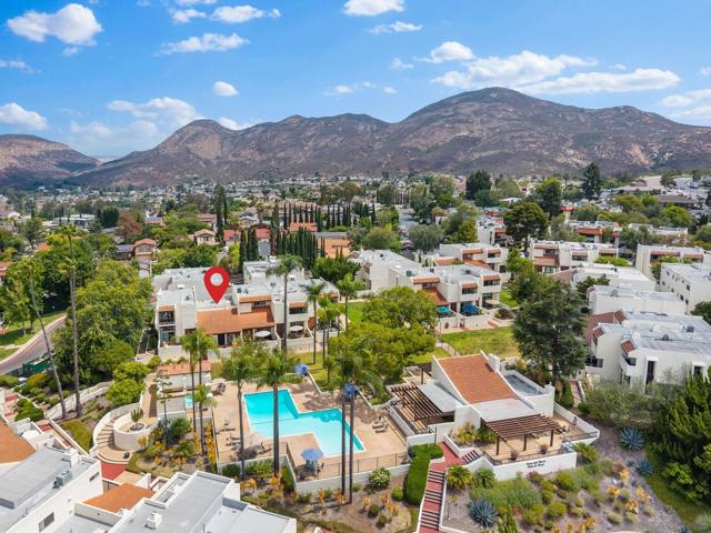 7328 Caminito Carlotta, San Diego CA: https://media.crmls.org/mediaz/3b6b3a9a-3068-4968-b5ae-58dd85b4ba8f.jpg