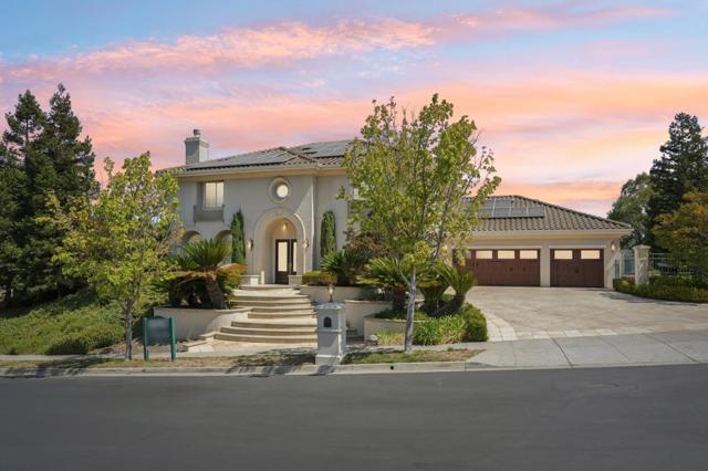 5142 Eastbourne Drive, San Jose CA: https://media.crmls.org/mediaz/3b6b5e87-ef6e-408b-8b28-9c1d3d6043c4.jpg