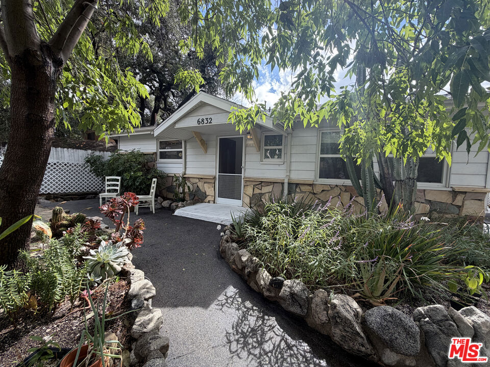 6832 Beckett Street — image 1