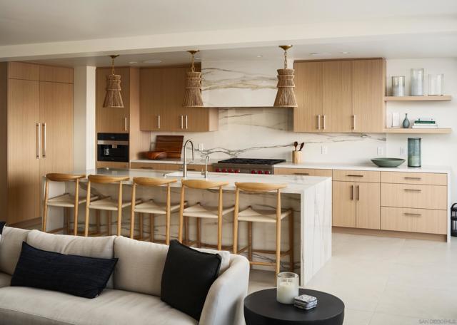 2841 Bayside Walk, San Diego CA: https://media.crmls.org/mediaz/3b6c2238-8933-4b99-b0a1-84273a4f2acb.jpg