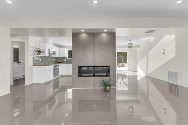 73183 Willow Street, Palm Desert, CA 92260