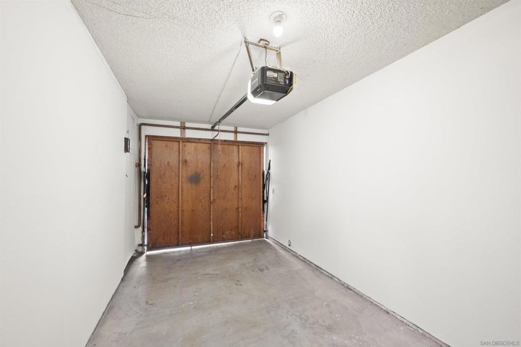 3984 Illinois Street - photo 15