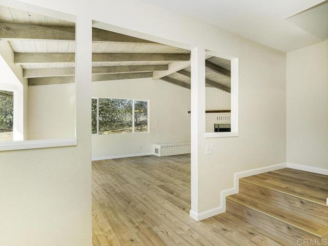 Detail Gallery Image 8 of 65 For 2844 Live Oak Park Rd, Fallbrook,  CA 92028 - 4 Beds | 2/1 Baths
