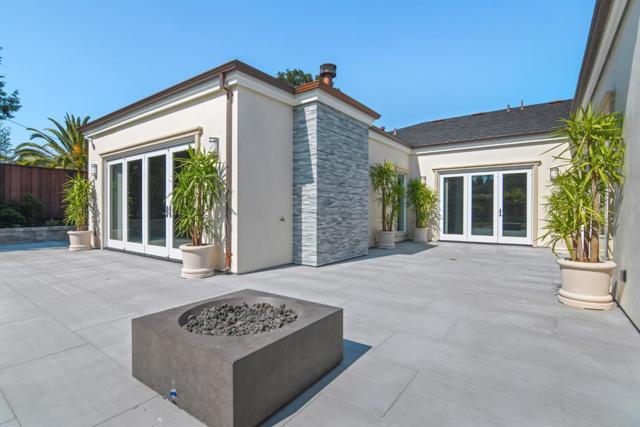 1505 Wedgewood Drive, Hillsborough CA: https://media.crmls.org/mediaz/3b6fac00-f82e-469c-8c2f-6565a5460cfe.jpg
