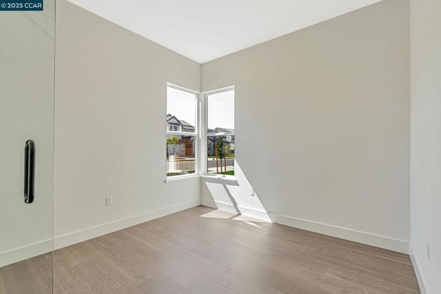 16166 Poulson Street, Lathrop CA: https://media.crmls.org/mediaz/3b6fd3c7-9352-450d-bfb3-d2bac23108d3.jpg