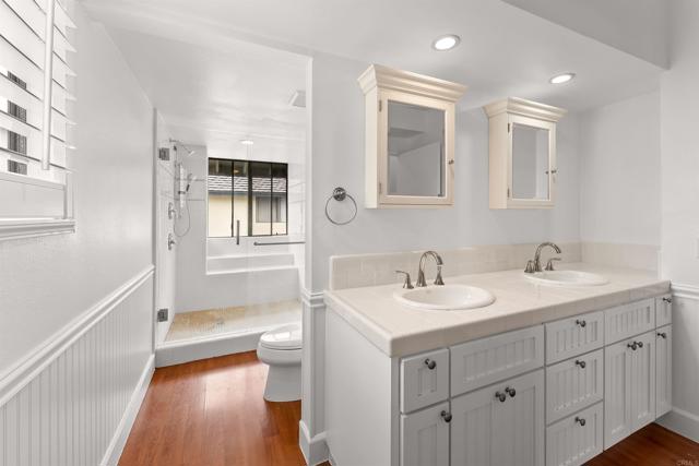 Detail Gallery Image 16 of 25 For 3115 Morning Way, La Jolla,  CA 92037 - 3 Beds | 2/1 Baths