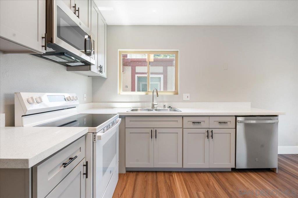5473 Adobe Falls - photo 4