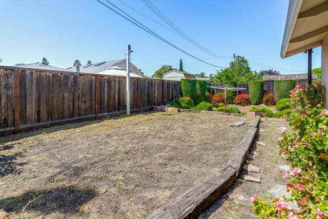 2232 Nobili Avenue, Santa Clara CA: https://media.crmls.org/mediaz/3b72e75d-d7e4-45c4-9772-33ca8fdc810c.jpg