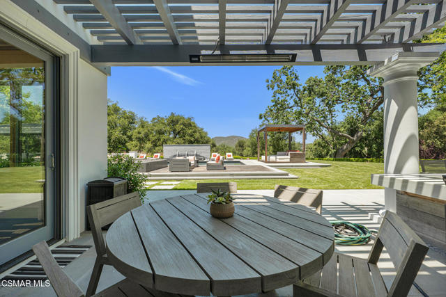 2259 Melford Court, Westlake Village CA: https://media.crmls.org/mediaz/3b74c7cf-4ddc-48b3-915c-8edce410dbe2.jpg