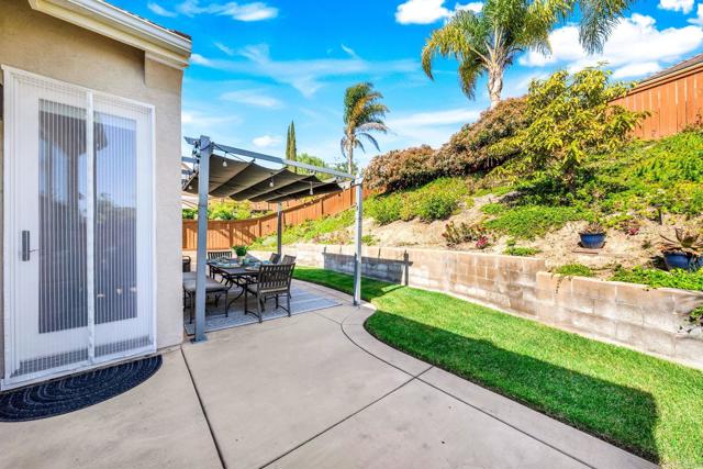 2710 Valleycreek Drive, Chula Vista CA: https://media.crmls.org/mediaz/3b7514d0-0faa-4955-afc9-196a69e3d46d.jpg