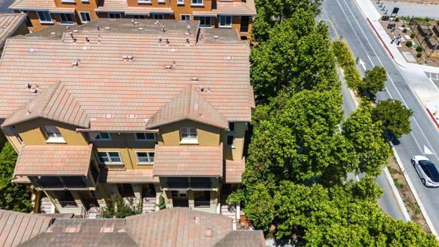 1688 Lee Way, Milpitas CA: https://media.crmls.org/mediaz/3b753ae8-1222-4fac-a7b7-9e0857ebeae9.jpg