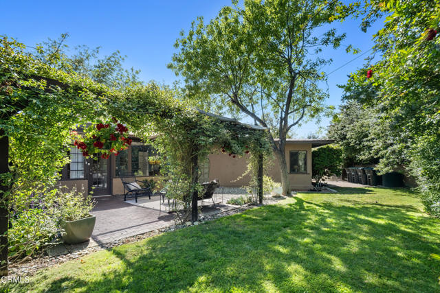 4702 Moore Street, La Crescenta CA: https://media.crmls.org/mediaz/3b780c56-ef13-453d-94e1-7ef8ae64e580.jpg