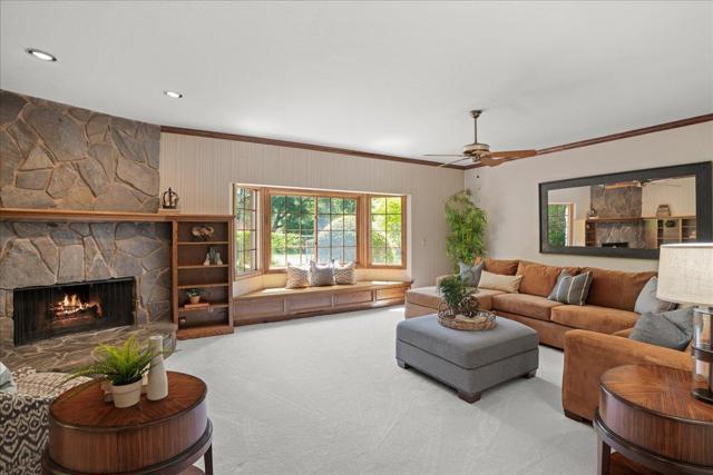 13217 Padero Court, Saratoga CA: https://media.crmls.org/mediaz/3b79a08f-90dc-4ad5-990e-1628a54ac603.jpg