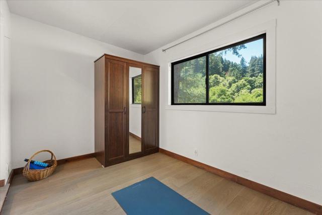 900 Lakeside Drive, Felton CA: https://media.crmls.org/mediaz/3b7aca87-f6d2-47ae-8ba5-769316bc2bb4.jpg