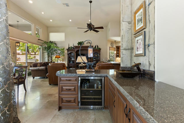 021_Wet Bar