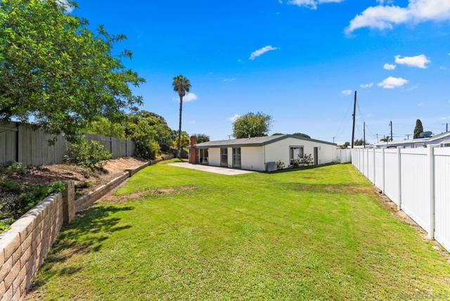 3631 Wagner Pl, San Diego CA: https://media.crmls.org/mediaz/3b7c440e-8bd9-4019-918d-fb47abd98ca1.jpg