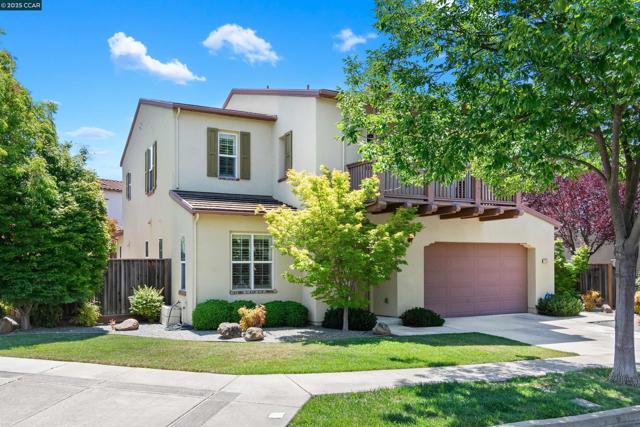 5214 Kenilworth Way, San Ramon CA: https://media.crmls.org/mediaz/3b7ccc54-13c0-4173-ae75-a5ab3ea32089.jpg