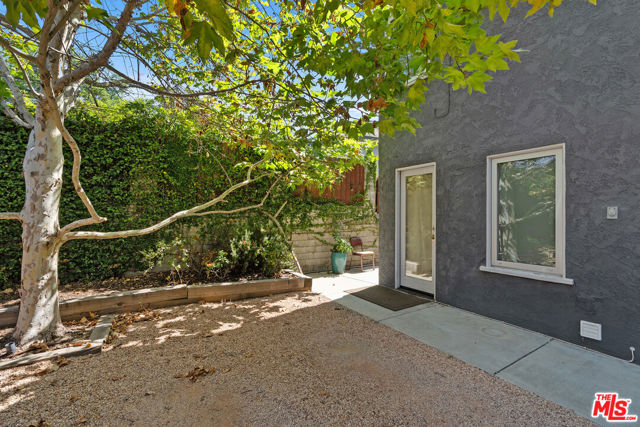 2136 Lemoyne Street, Los Angeles CA: https://media.crmls.org/mediaz/3b7e64d9-891d-484d-a482-e79e456ccb64.jpg