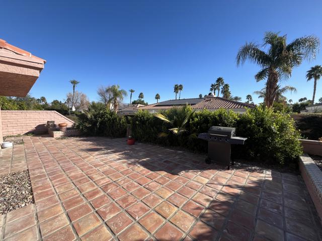 44059 Chamonix Court, Palm Desert, CA 92260