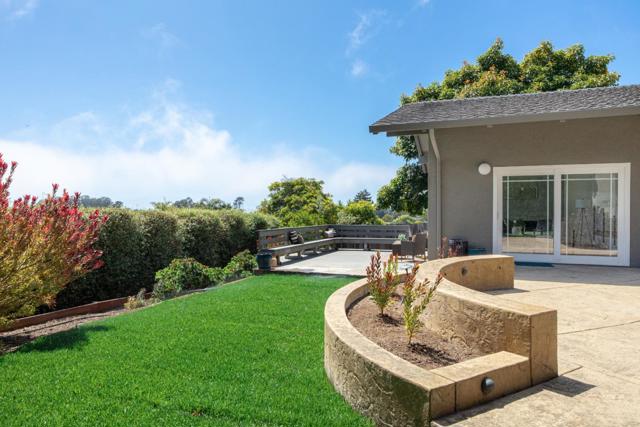230 Thunderbird Drive, Aptos CA: https://media.crmls.org/mediaz/3b7f1dcc-12a9-4c7a-825d-d0d19ee6c26a.jpg