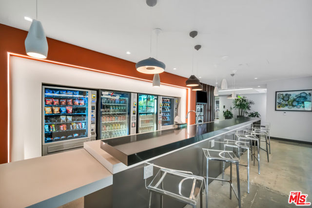  Commercial for Sale in El Segundo, California