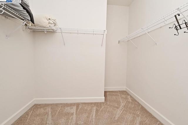 10 Almond Orchard Ln, San Ramon CA: https://media.crmls.org/mediaz/3b827355-1a1c-4e41-aee4-cc4fcf93eccf.jpg