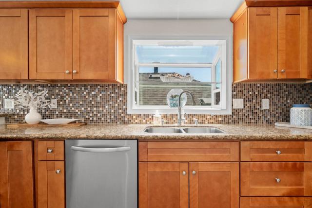 407 Seabright Avenue, Santa Cruz CA: https://media.crmls.org/mediaz/3b82acb3-298c-4211-9296-52c815ea5895.jpg