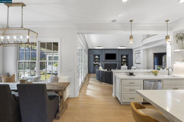 1826 Alameda Diablo, Diablo CA: https://media.crmls.org/mediaz/3b835b29-c803-4cc9-a60f-13dff6edfc14.jpg