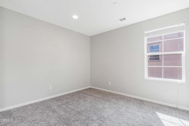 Detail Gallery Image 14 of 19 For 37530 Henna Ln, Palmdale,  CA 93551 - 3 Beds | 2/1 Baths