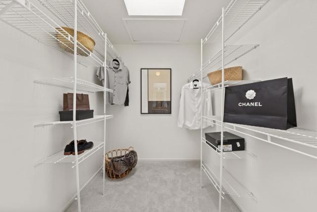 4163 Park Boulevard, Palo Alto CA: https://media.crmls.org/mediaz/3b84a8d5-ff68-4a73-a06f-f5ef9ae7ea26.jpg