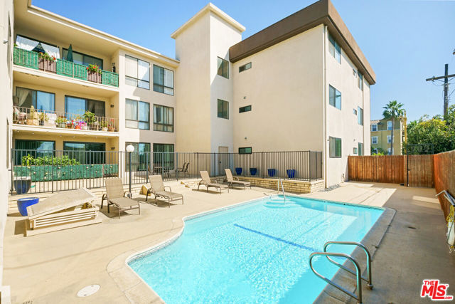 2175 S Beverly Glen Boulevard, Los Angeles CA: https://media.crmls.org/mediaz/3b84b04e-7b56-41d9-8d0a-368a4673ba70.jpg
