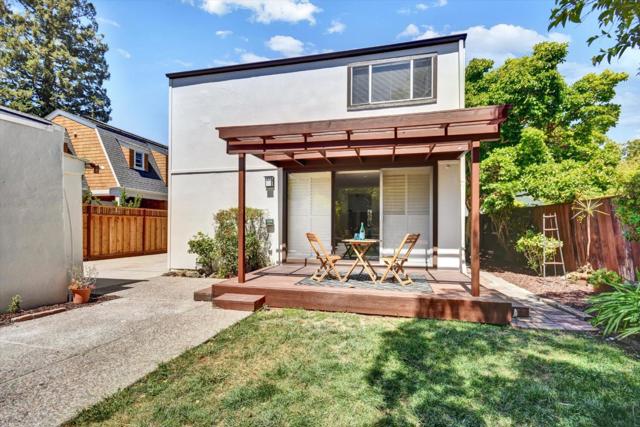 2268 Oberlin Street, Palo Alto CA: https://media.crmls.org/mediaz/3b863dce-f460-4930-b171-2b1bc32a0a7a.jpg