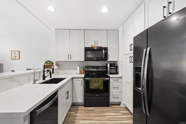 Detail Gallery Image 31 of 43 For 6780 Friars Rd #243,  San Diego,  CA 92108 - 2 Beds | 1 Baths