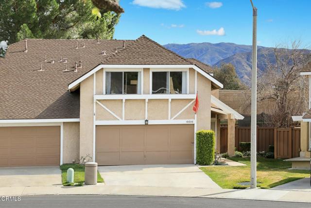 16606 Shinedale Drive, Canyon Country CA: https://media.crmls.org/mediaz/3b88d15c-b823-4c2c-86b3-760182d01456.jpg