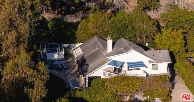 2311 Finney Street, Summerland CA: https://media.crmls.org/mediaz/3b88df1c-613a-4ef3-ae0c-a22660ad9cb6.jpg