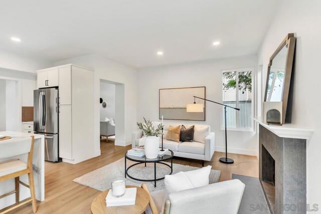 12169 Via San Loreno, San Diego CA: https://media.crmls.org/mediaz/3b8902f6-18a1-4c19-ba45-6b6b71dc2e1a.jpg