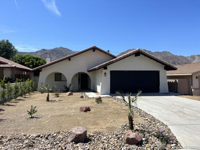 54621 Avenida Herrera, La Quinta CA: https://media.crmls.org/mediaz/3b894851-a401-45d1-a252-b6616a9e2b67.jpg