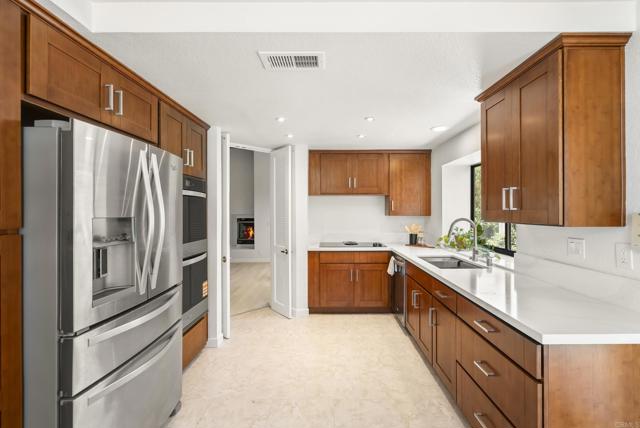 Detail Gallery Image 28 of 36 For 12623 Calle Charmona, Rancho Bernardo (San Diego),  CA 92128 - 2 Beds | 2 Baths