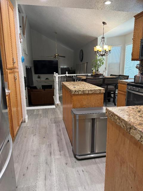 675 Pinot Noir Court, Los Banos CA: https://media.crmls.org/mediaz/3b8adb12-4a8d-4dc4-b265-f265d38bd470.jpg
