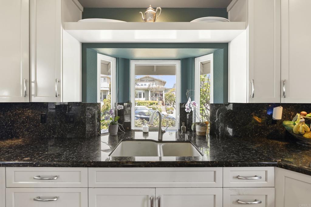 5618 Bellevue Avenue - photo 8