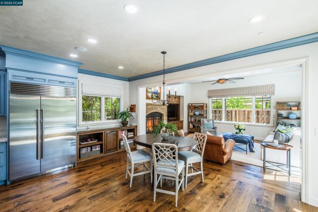 Image 18 of 61 For 53 Hidden Oaks Dr