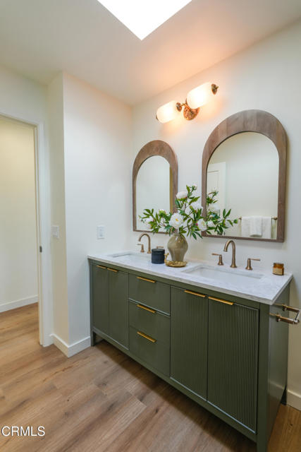 Image 30 of 67 For 250 Calle Del Verano