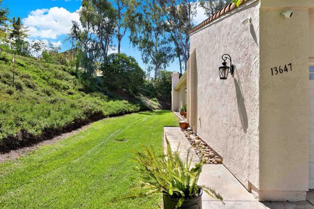 13647 Penina Street, Poway, California 92064, 2 Bedrooms Bedrooms, ,2 BathroomsBathrooms,Townhouse,For Sale,Penina Street,240021739SD