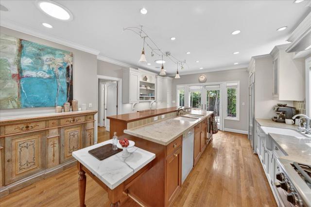 16839 Frank Avenue, Los Gatos CA: https://media.crmls.org/mediaz/3b8fc89d-f48d-4427-854f-43c3fdd70457.jpg