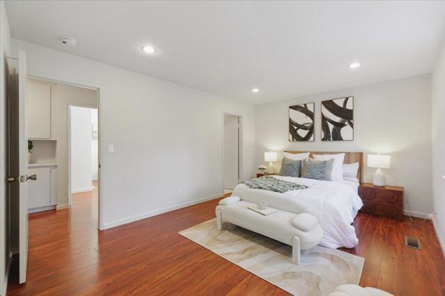 34791 Dorado, Fremont CA: https://media.crmls.org/mediaz/3b904ec6-4046-4ba3-b49e-4c5944db1cc6.jpg