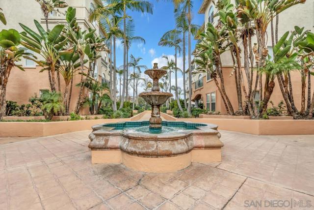 640 Camino De La Reina, San Diego, California 92108, 2 Bedrooms Bedrooms, ,2 BathroomsBathrooms,Condominium,For Sale,Camino De La Reina,250018529SD