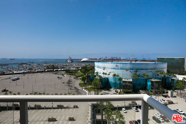 488 E Ocean Boulevard, Long Beach CA: https://media.crmls.org/mediaz/3b91f45e-8b65-4af3-9310-3db7f5a0a708.jpg