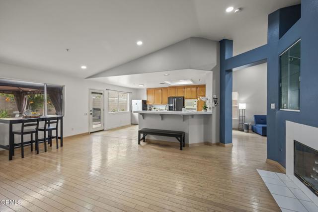 Detail Gallery Image 12 of 43 For 718 Binnacle St, Oxnard,  CA 93035 - 4 Beds | 2 Baths