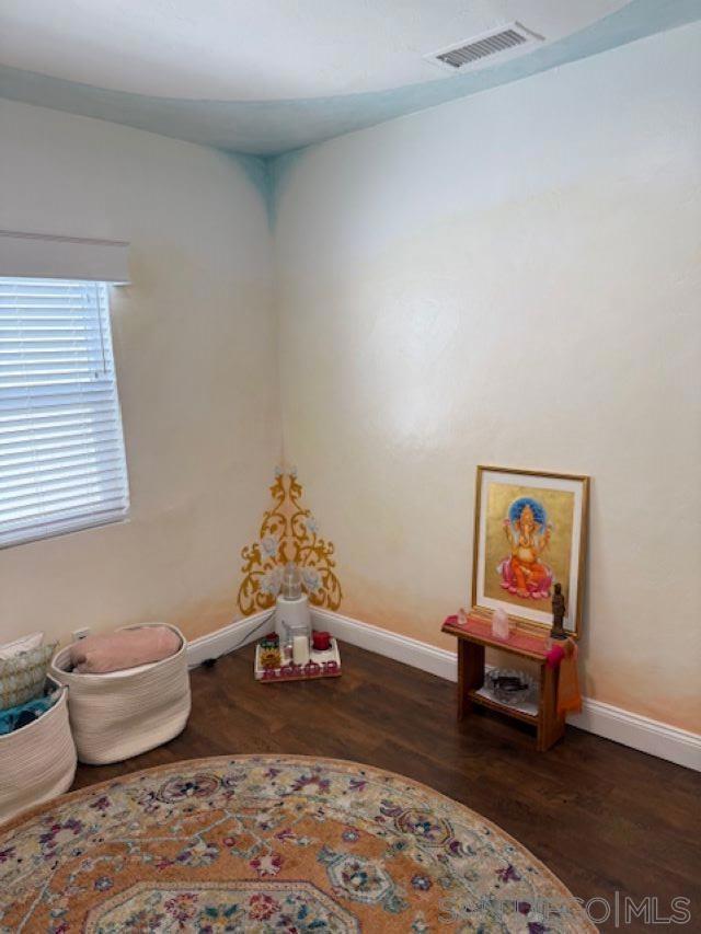 2433 San Marcos Ave., San Diego CA: https://media.crmls.org/mediaz/3b92ccfd-0c72-46c1-946c-93ffc312f39e.jpg