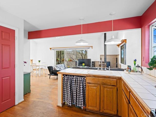 Detail Gallery Image 7 of 35 For 2855 Heliotrope Dr, Julian,  CA 92036 - 2 Beds | 2 Baths